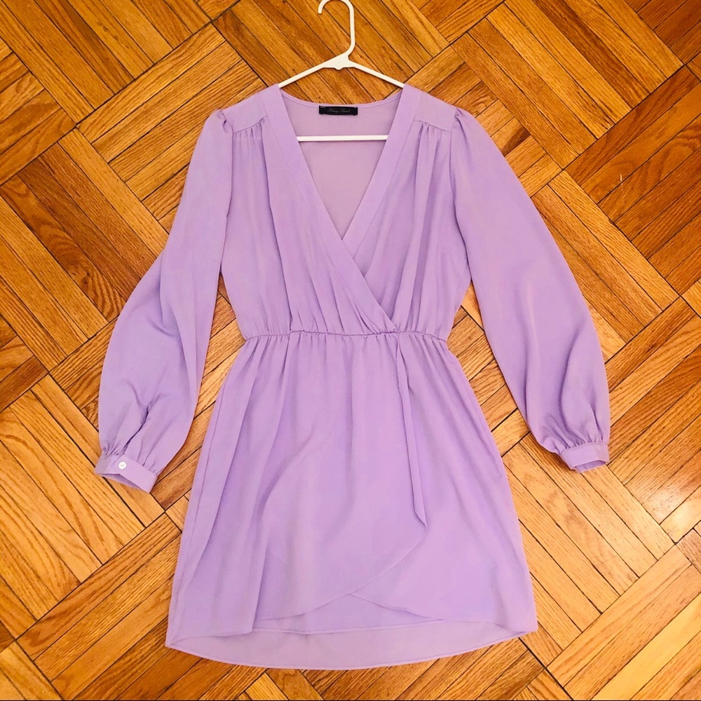 Lavender mini dress — size M